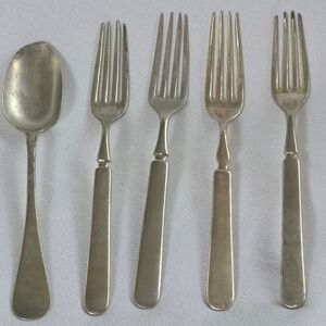 Mixed Brand Flatware Set Silver Fair Antique Silverplate 5pc Lot